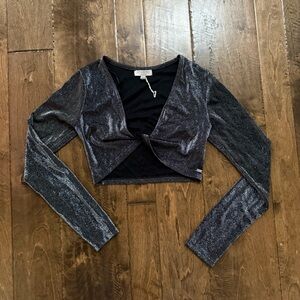 Pull&Bear Black Long Sleeve Crop Blouse